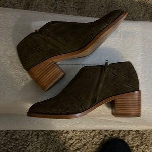 Olive Green Shoes